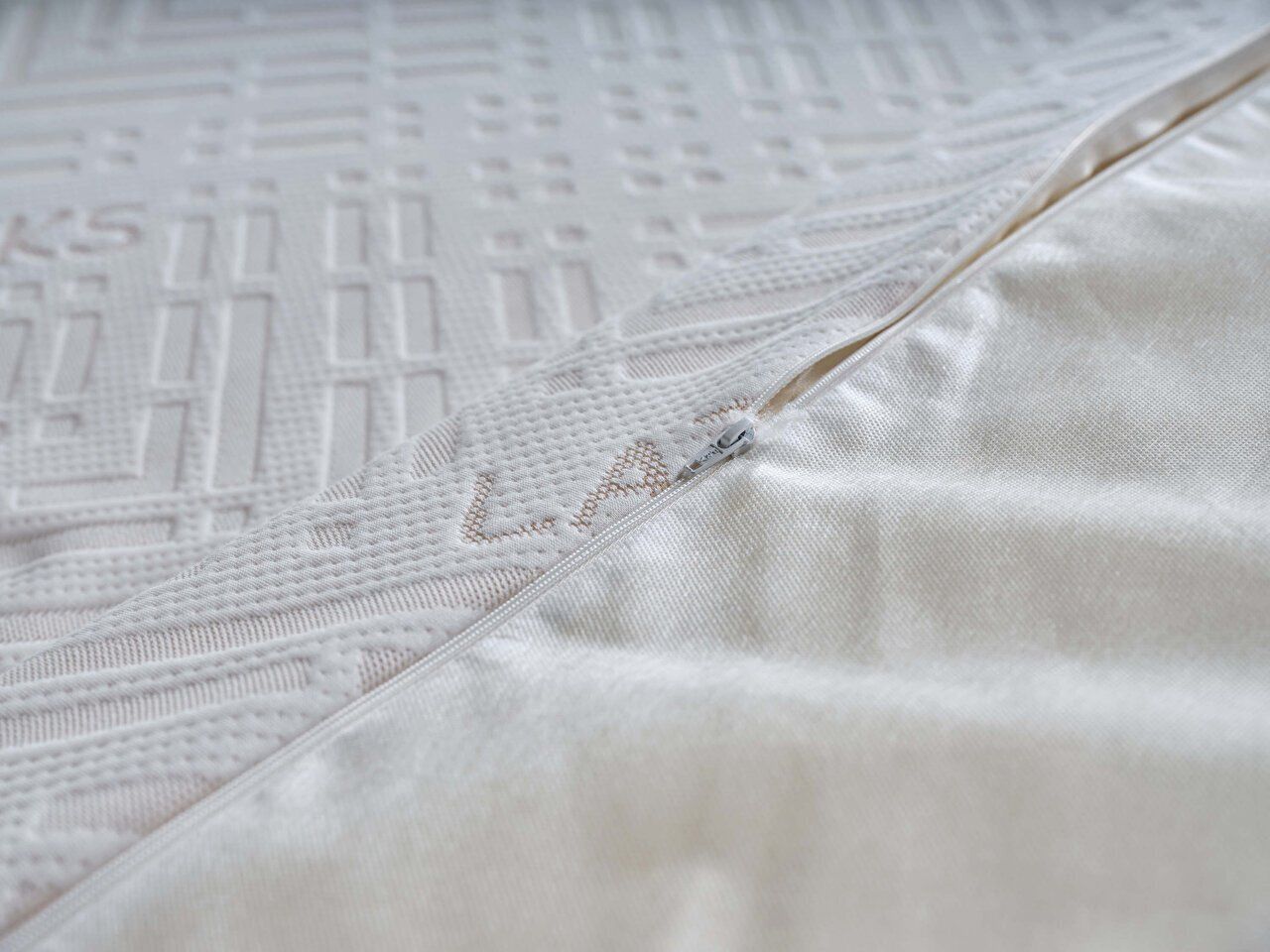 product__photo